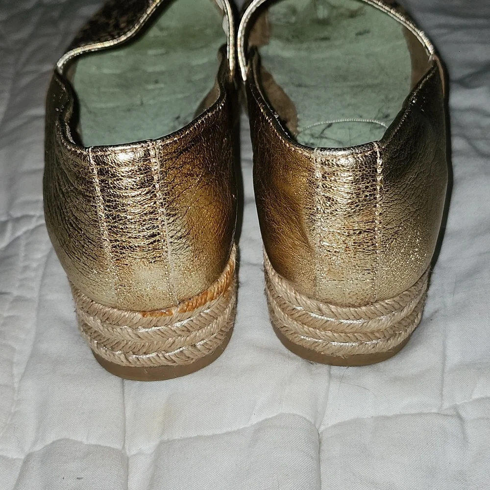 NATURALIZER Gold Espadrilles, Size 10, EUC - Picture 3 of 5